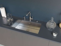 картинка Кухонная мойка Omoikiri Taki 74-U/IF-GM нерж. сталь/вороненая сталь от магазина SEFI